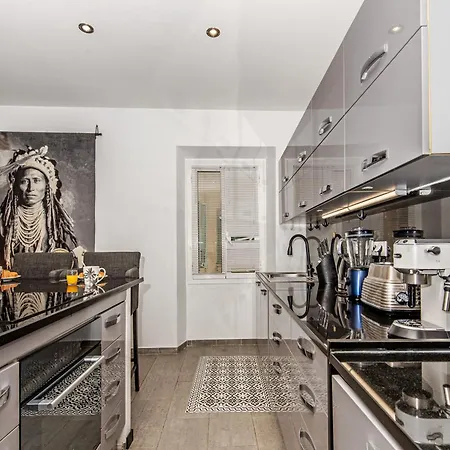 Apartment L'eclat, Mediterraneen - Hypercentre, Rue Pietonne Menton
